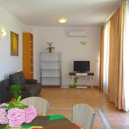 Apartment House Atelj